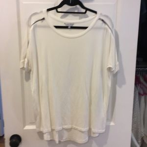 White tee w zipper down sleeve size s